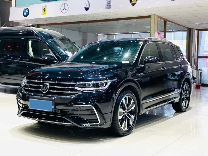 2022 Volkswagen Tiguan L 2.0T 186HP L4 7DCT,autocango,china used car exporter,china ev exporter,chinese used car exporter,chinese used ev exporter