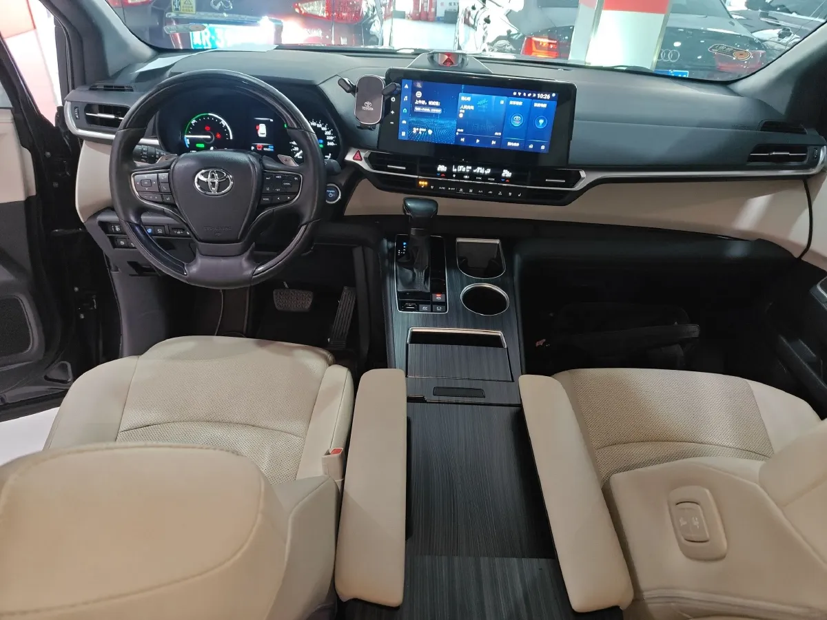 2023 Toyota Granvia 2.5L 189HP L4 E-CVT Hybrid,autocango,china used car exporter,china ev exporter,chinese used car exporter,chinese used ev exporter