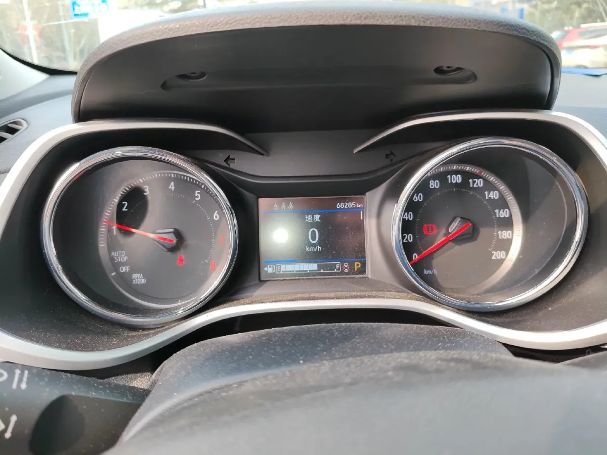 2019 Chevrolet Trax 1.0T 125HP L3 6AT,autocango,china used car exporter,china ev exporter,chinese used car exporter,chinese used ev exporter