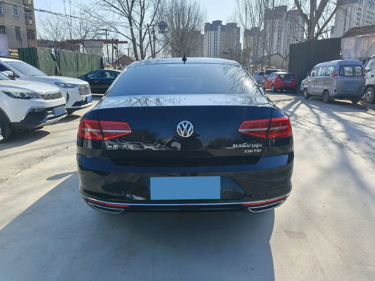 2019 Volkswagen Magotan 2.0T 186HP L4 7DCT,autocango,china used car exporter,china ev exporter,chinese used car exporter,chinese used ev exporter
