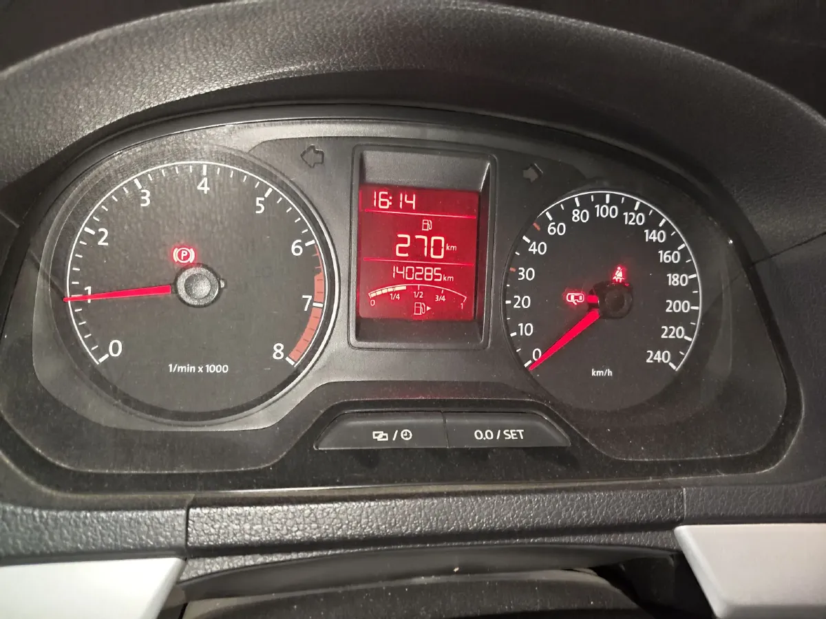 2015 Ford Classic Transit 2.4L 125HP L4 5MT,autocango,china used car exporter,china ev exporter,chinese used car exporter,chinese used ev exporter