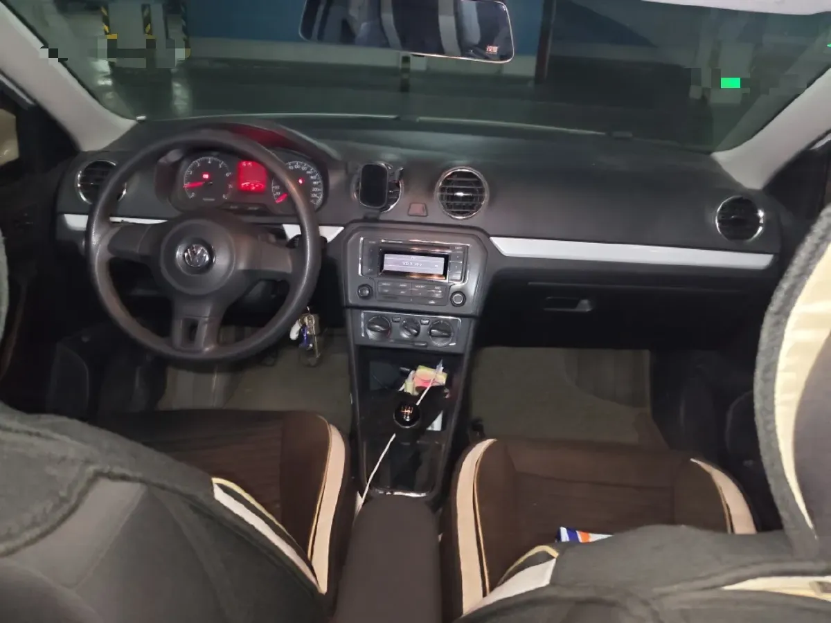 2015 Ford Classic Transit 2.4L 125HP L4 5MT,autocango,china used car exporter,china ev exporter,chinese used car exporter,chinese used ev exporter