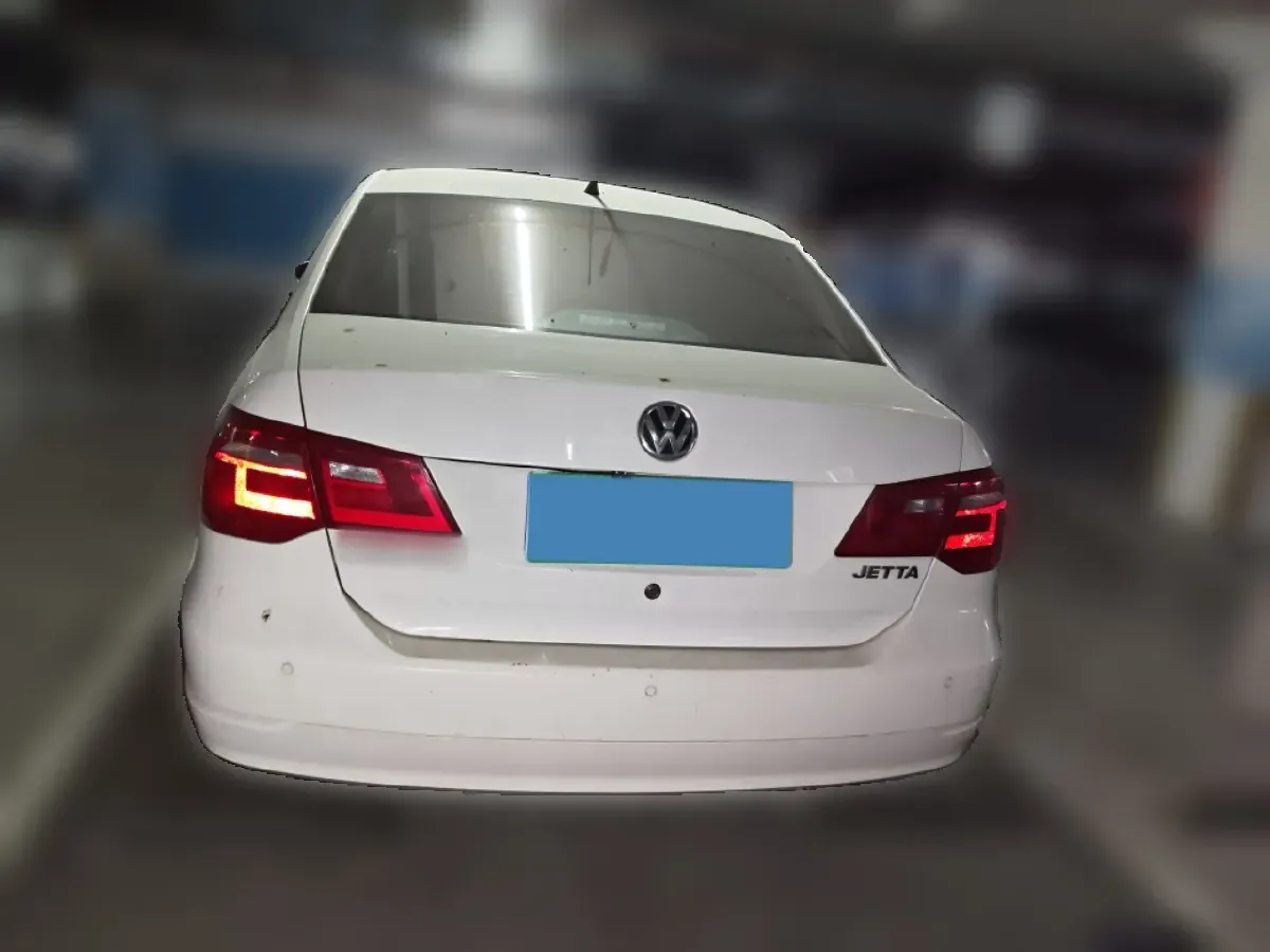 2015 Ford Classic Transit 2.4L 125HP L4 5MT,autocango,china used car exporter,china ev exporter,chinese used car exporter,chinese used ev exporter