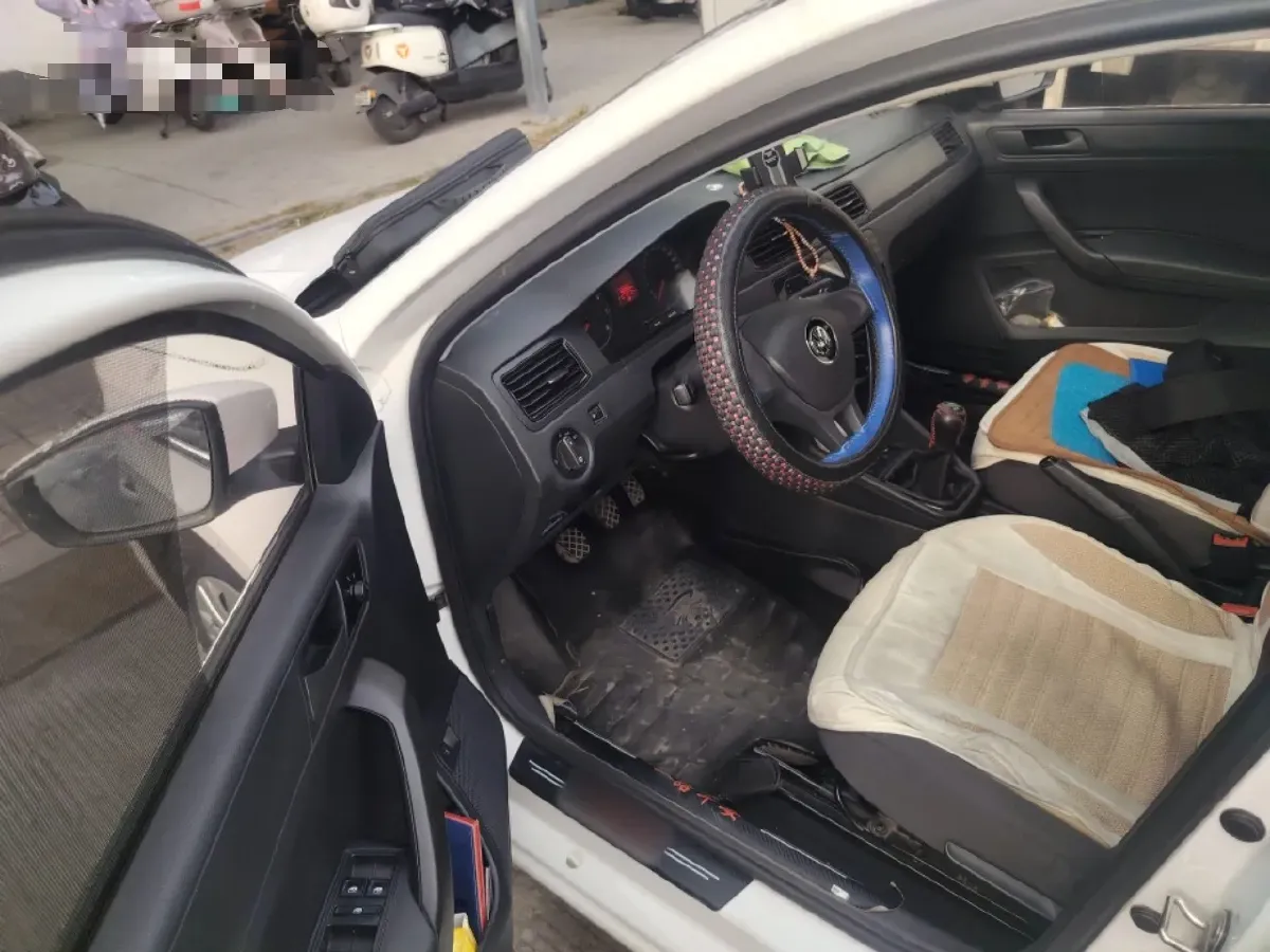 2019 Volkswagen Santana 1.5L 112HP L4 5MT,autocango,china used car exporter,china ev exporter,chinese used car exporter,chinese used ev exporter