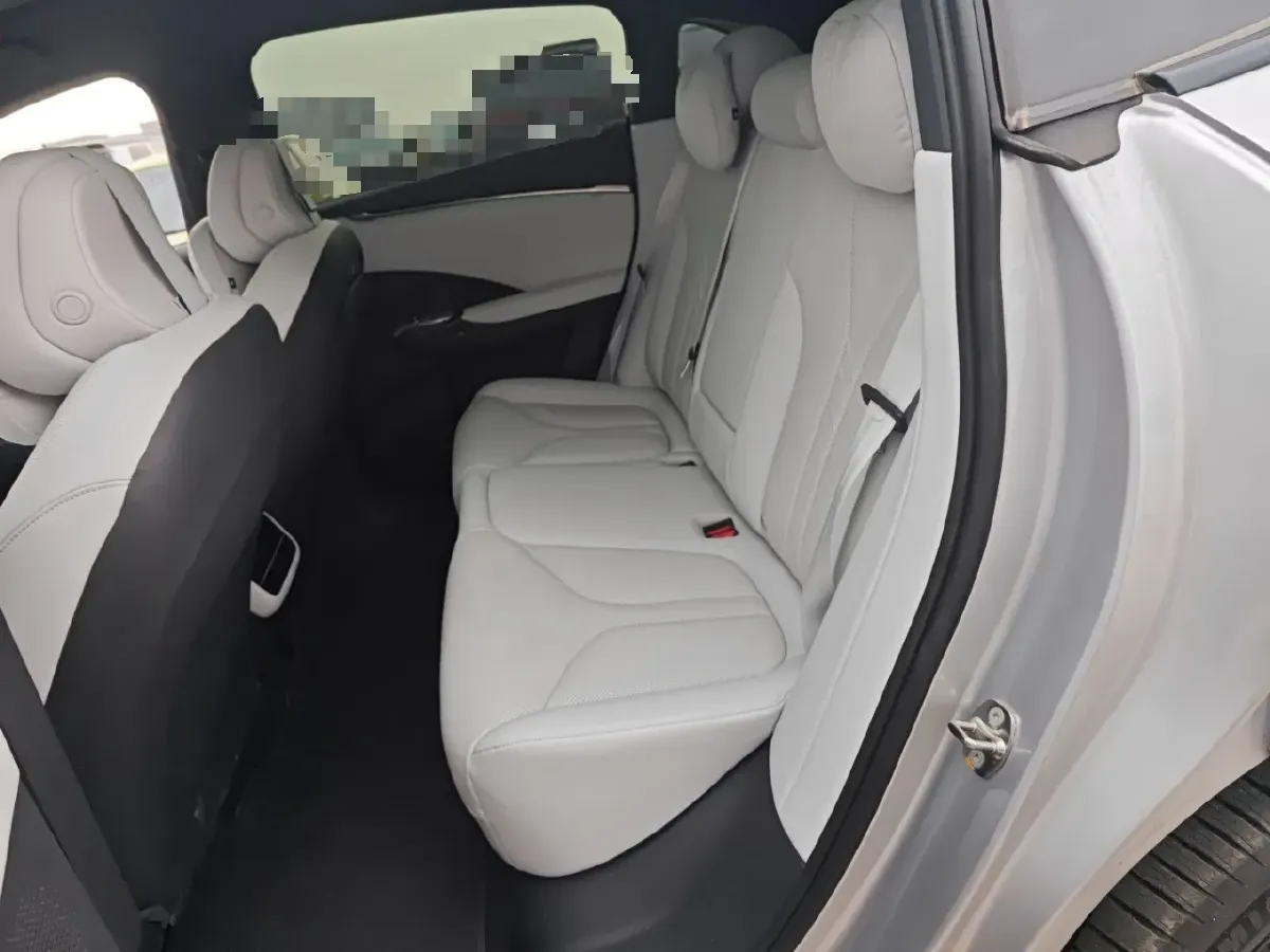 2025 Xpeng G7 BEV,autocango,china used car exporter,china ev exporter,chinese used car exporter,chinese used ev exporter