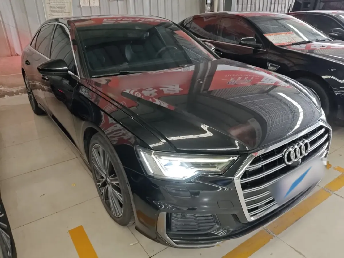 2021 Audi A6L 2.0T 224HP L4 7DCT,autocango,china used car exporter,china ev exporter,chinese used car exporter,chinese used ev exporter