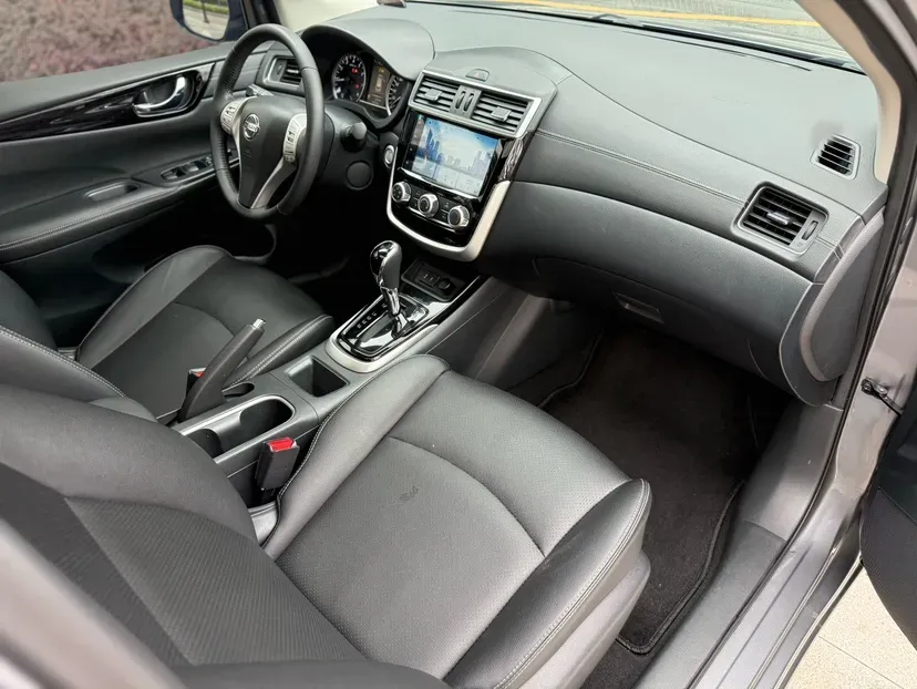 2021 Haval F7x 2.0T 224HP L4 7DCT,autocango,china used car exporter,china ev exporter,chinese used car exporter,chinese used ev exporter