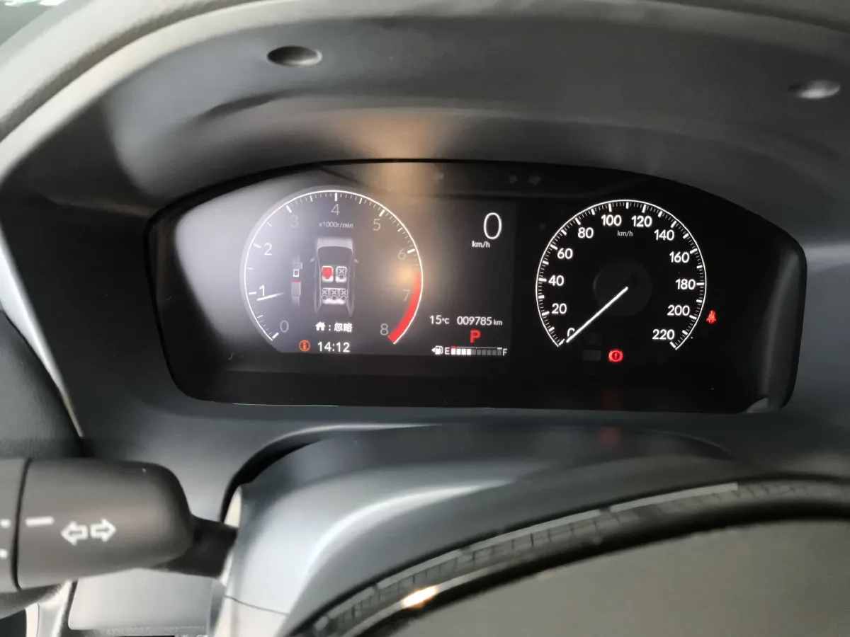 2022 Honda ZR-V 1.5T 182HP L4 CVT,autocango,china used car exporter,china ev exporter,chinese used car exporter,chinese used ev exporter