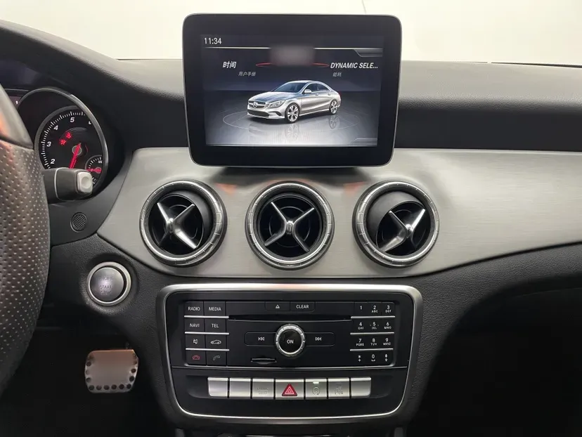 2017 Mercedes-Benz CLA Class 2.0T 184HP L4 7DCT,autocango,china used car exporter,china ev exporter,chinese used car exporter,chinese used ev exporter