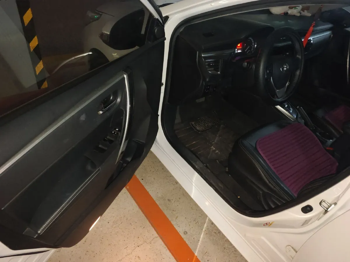 2014 Toyota Corolla 1.6L 122HP L4 CVT,autocango,china used car exporter,china ev exporter,chinese used car exporter,chinese used ev exporter