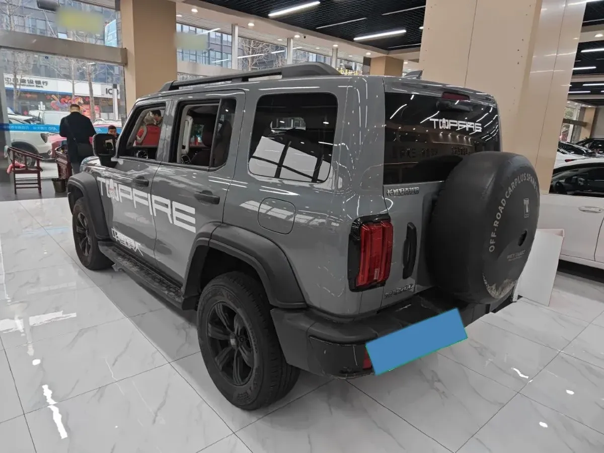 2024 Tank 300 2.0T 227HP L4 8AT,autocango,china used car exporter,china ev exporter,chinese used car exporter,chinese used ev exporter