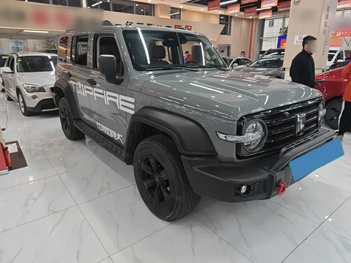 2024 Tank 300 2.0T 227HP L4 8AT,autocango,china used car exporter,china ev exporter,chinese used car exporter,chinese used ev exporter