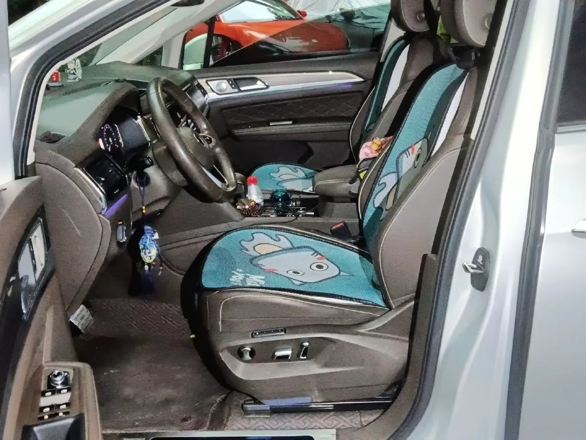 2020 Volkswagen Viloran 2.0T 220HP L4 7DCT,autocango,china used car exporter,china ev exporter,chinese used car exporter,chinese used ev exporter