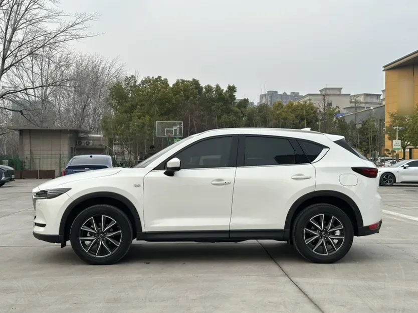 2017 Mazda CX-5 2.5L 196HP L4 6AT,autocango,china used car exporter,china ev exporter,chinese used car exporter,chinese used ev exporter