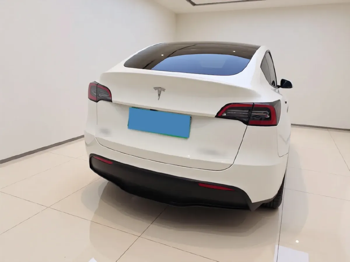 2024 Tesla Model Y BEV 60KWH,autocango,china used car exporter,china ev exporter,chinese used car exporter,chinese used ev exporter