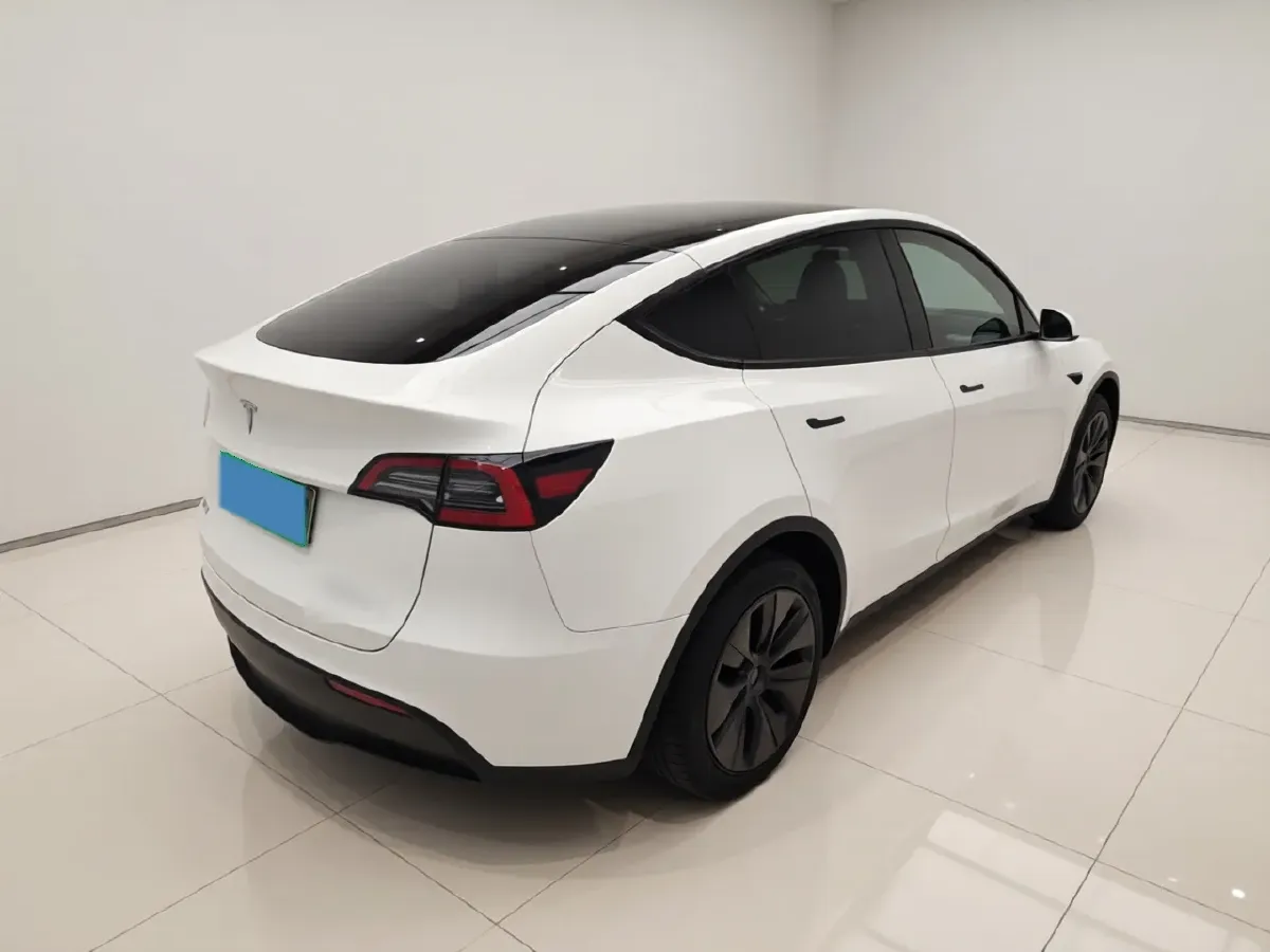 2024 Tesla Model Y BEV 60KWH,autocango,china used car exporter,china ev exporter,chinese used car exporter,chinese used ev exporter