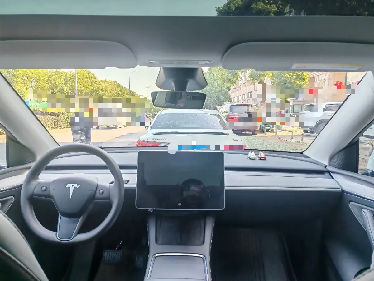 2024 Tesla Model Y BEV 60KWH,autocango,china used car exporter,china ev exporter,chinese used car exporter,chinese used ev exporter