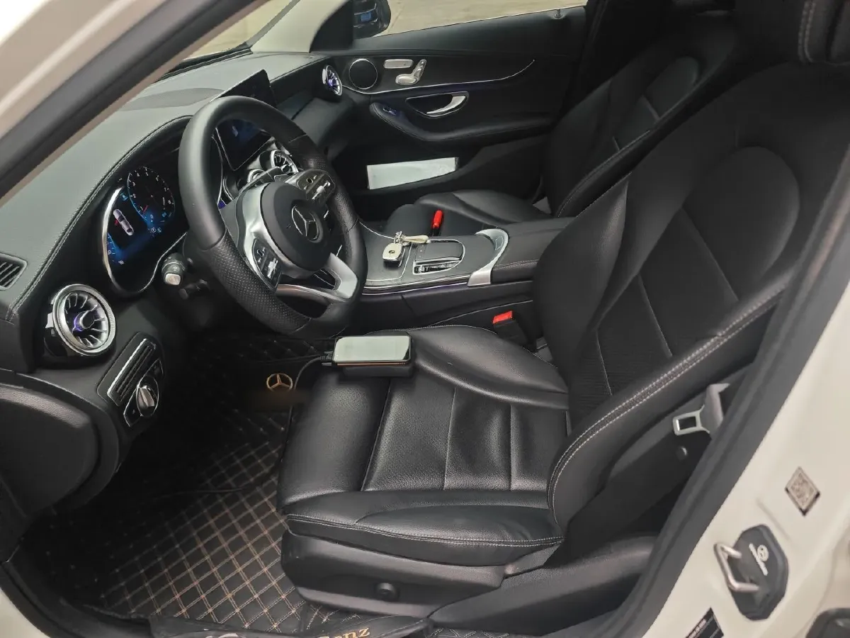 2020 Mercedes-Benz C Class 1.5T 184HP L4 9AT,autocango,china used car exporter,china ev exporter,chinese used car exporter,chinese used ev exporter