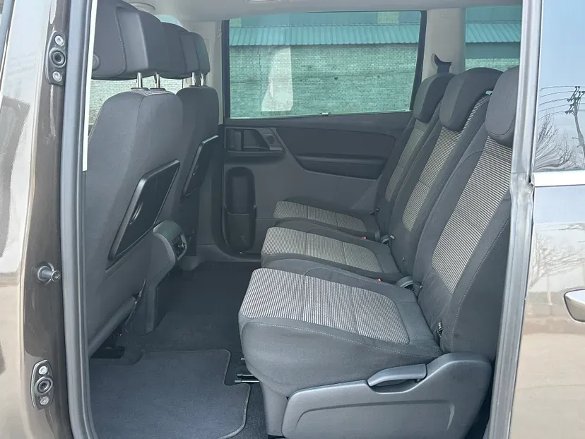2013 Volkswagen Sharan 1.8T 160HP L4 6DCT,autocango,china used car exporter,china ev exporter,chinese used car exporter,chinese used ev exporter
