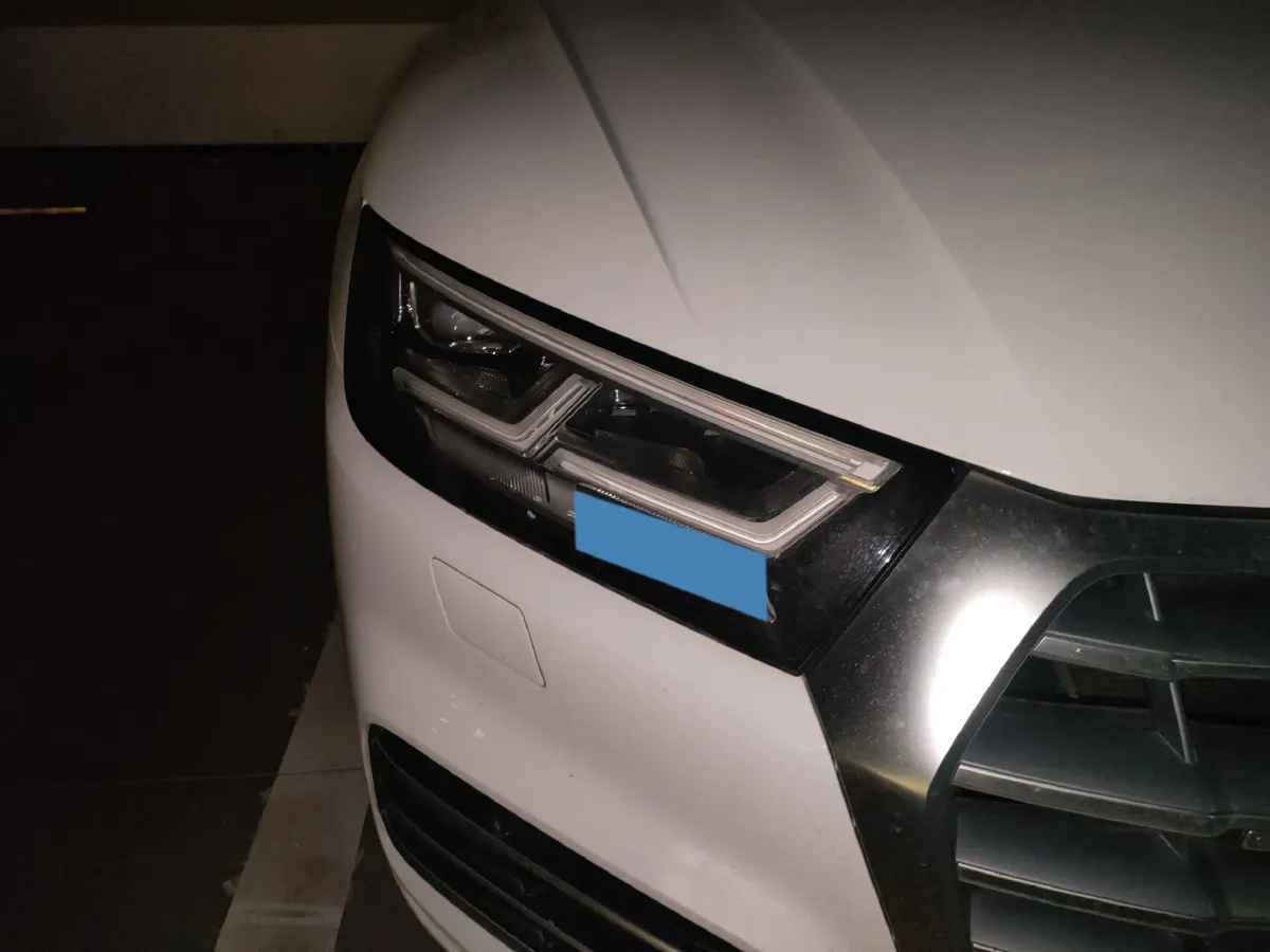 2018 Audi Q5L 2.0T 190HP L4 7DCT,autocango,china used car exporter,china ev exporter,chinese used car exporter,chinese used ev exporter