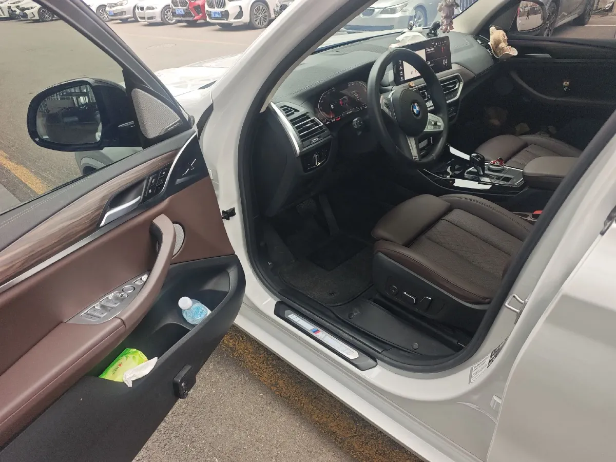 2023 BMW X3 2.0T 245HP L4 8AT,autocango,china used car exporter,china ev exporter,chinese used car exporter,chinese used ev exporter