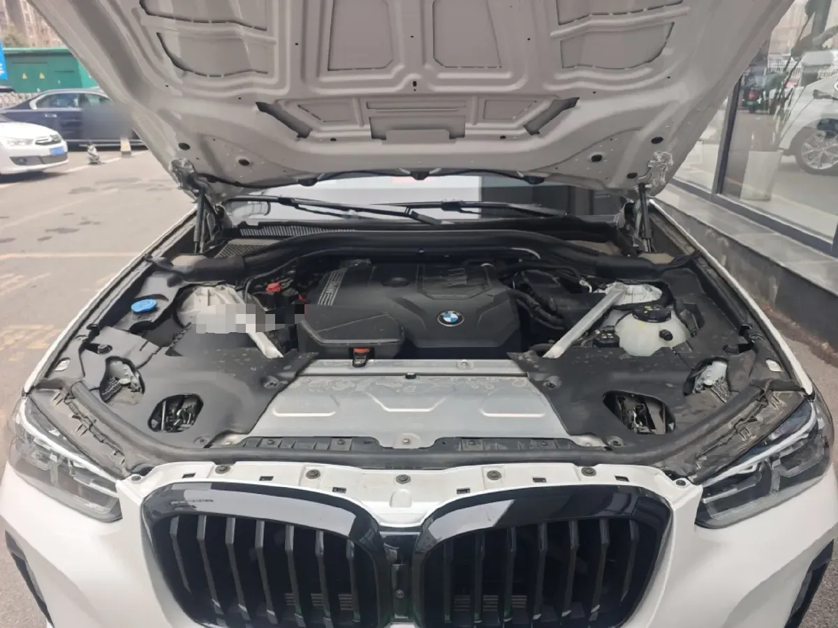 2023 BMW X3 2.0T 245HP L4 8AT,autocango,china used car exporter,china ev exporter,chinese used car exporter,chinese used ev exporter