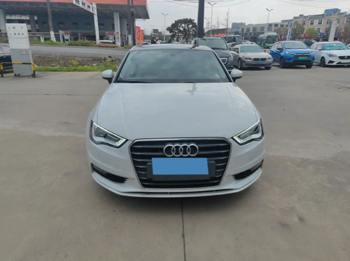 2016 Audi Q3 1.4T 150HP L4 6DCT,autocango,china used car exporter,china ev exporter,chinese used car exporter,chinese used ev exporter