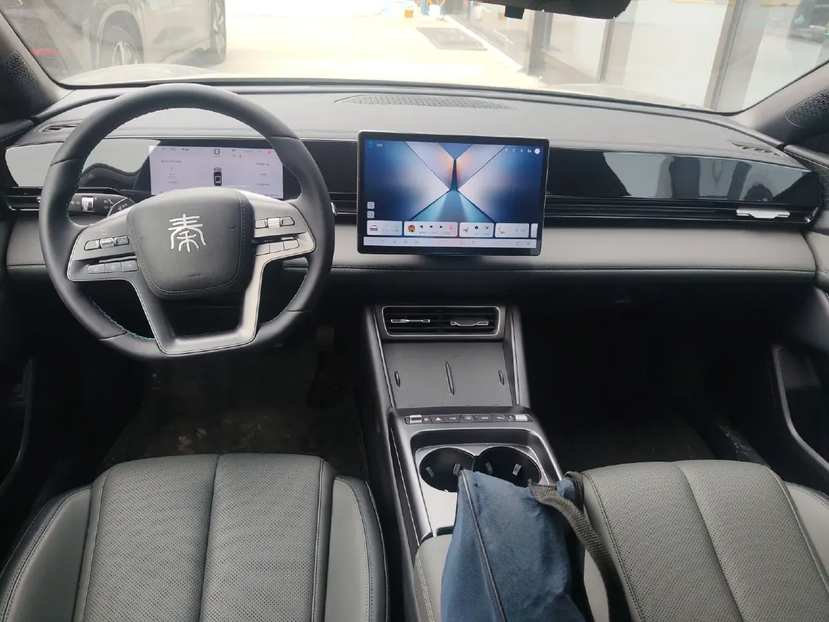 2025 BYD QinL BEV,autocango,china used car exporter,china ev exporter,chinese used car exporter,chinese used ev exporter