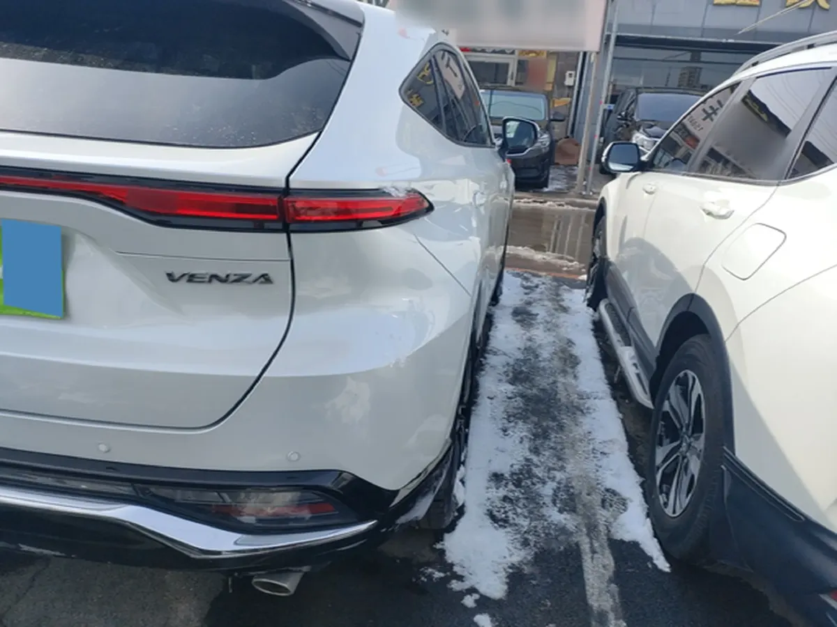 2023 Toyota Venza 2.0L 171HP L4 CVT,autocango,china used car exporter,china ev exporter,chinese used car exporter,chinese used ev exporter