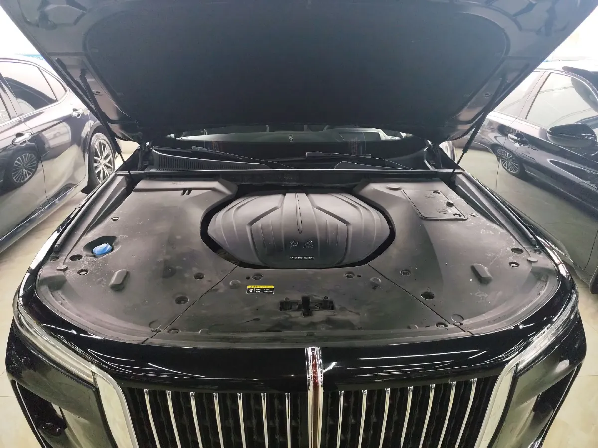 2020 HongQi H9 2.0T 252HP L4 7DCT,autocango,china used car exporter,china ev exporter,chinese used car exporter,chinese used ev exporter