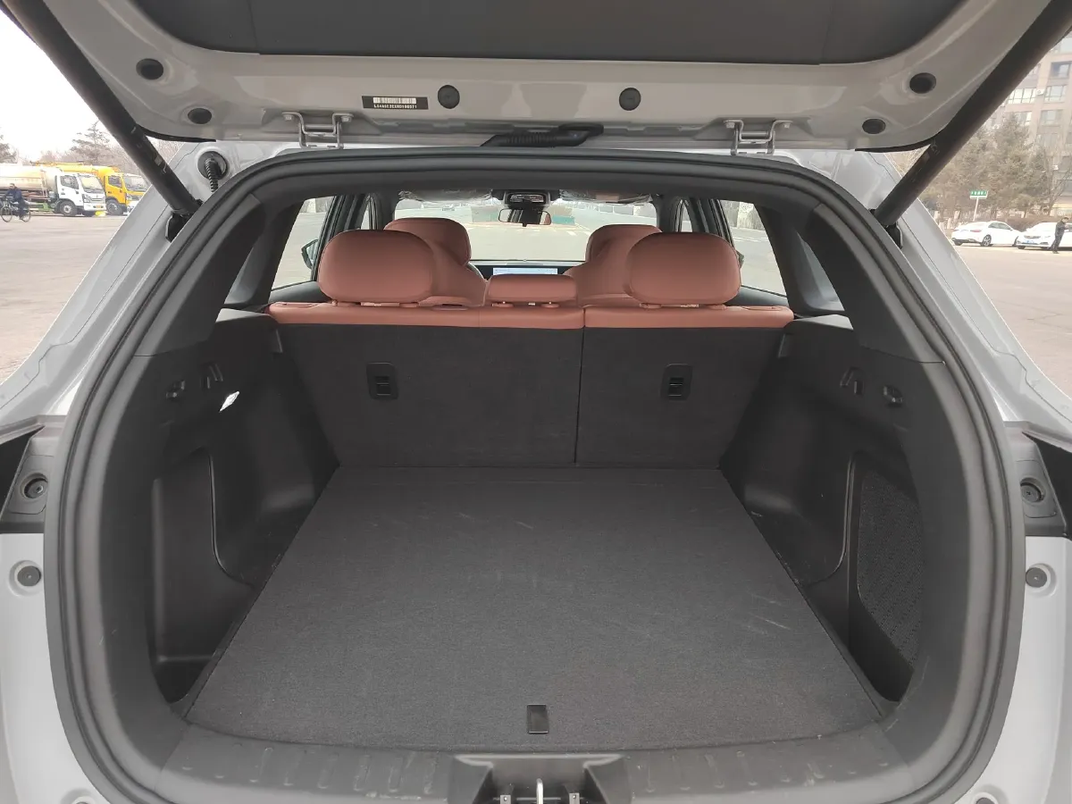 2025 ChangAn CS75 Plus 1.5T 192HP L4 8AT,autocango,china used car exporter,china ev exporter,chinese used car exporter,chinese used ev exporter