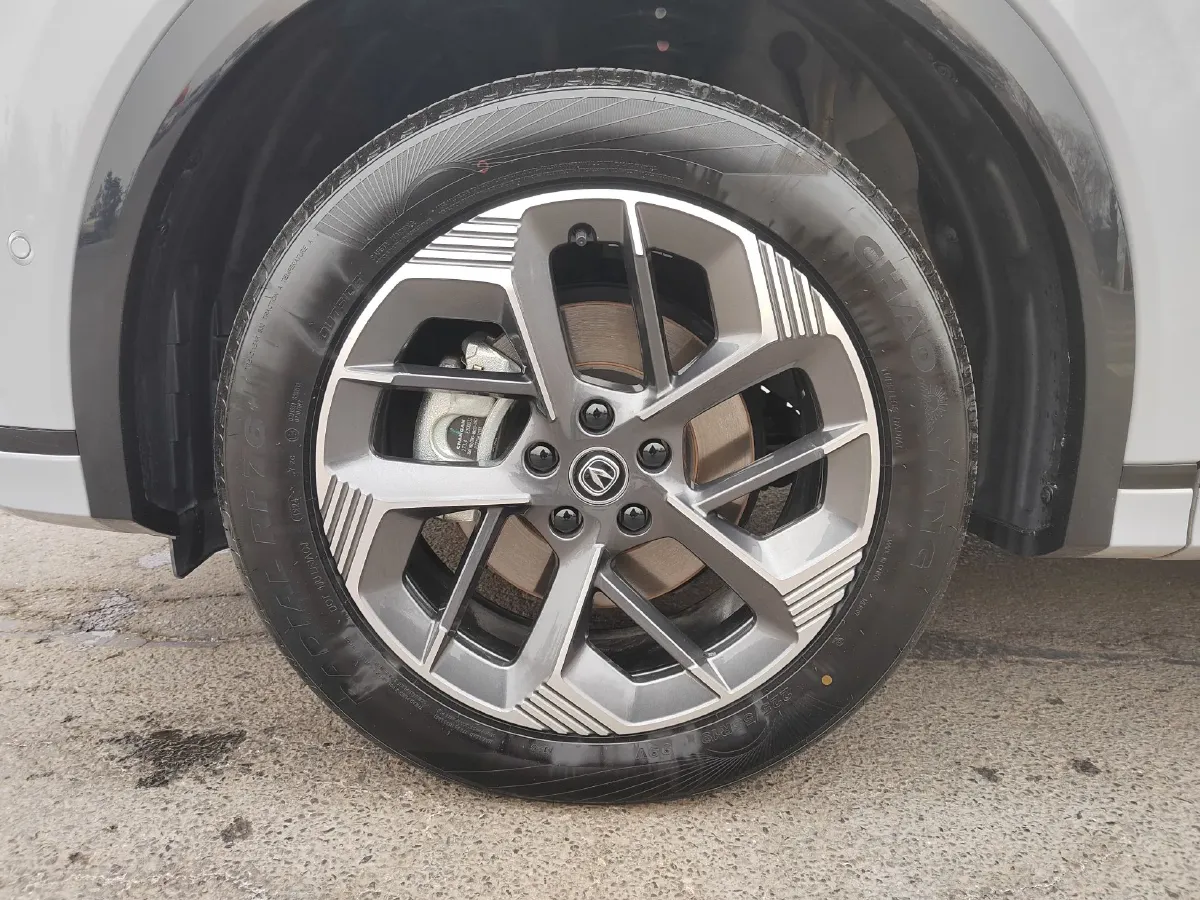 2025 ChangAn CS75 Plus 1.5T 192HP L4 8AT,autocango,china used car exporter,china ev exporter,chinese used car exporter,chinese used ev exporter