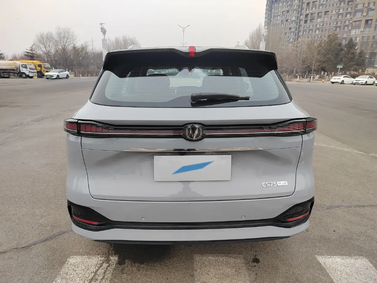 2025 ChangAn CS75 Plus 1.5T 192HP L4 8AT,autocango,china used car exporter,china ev exporter,chinese used car exporter,chinese used ev exporter