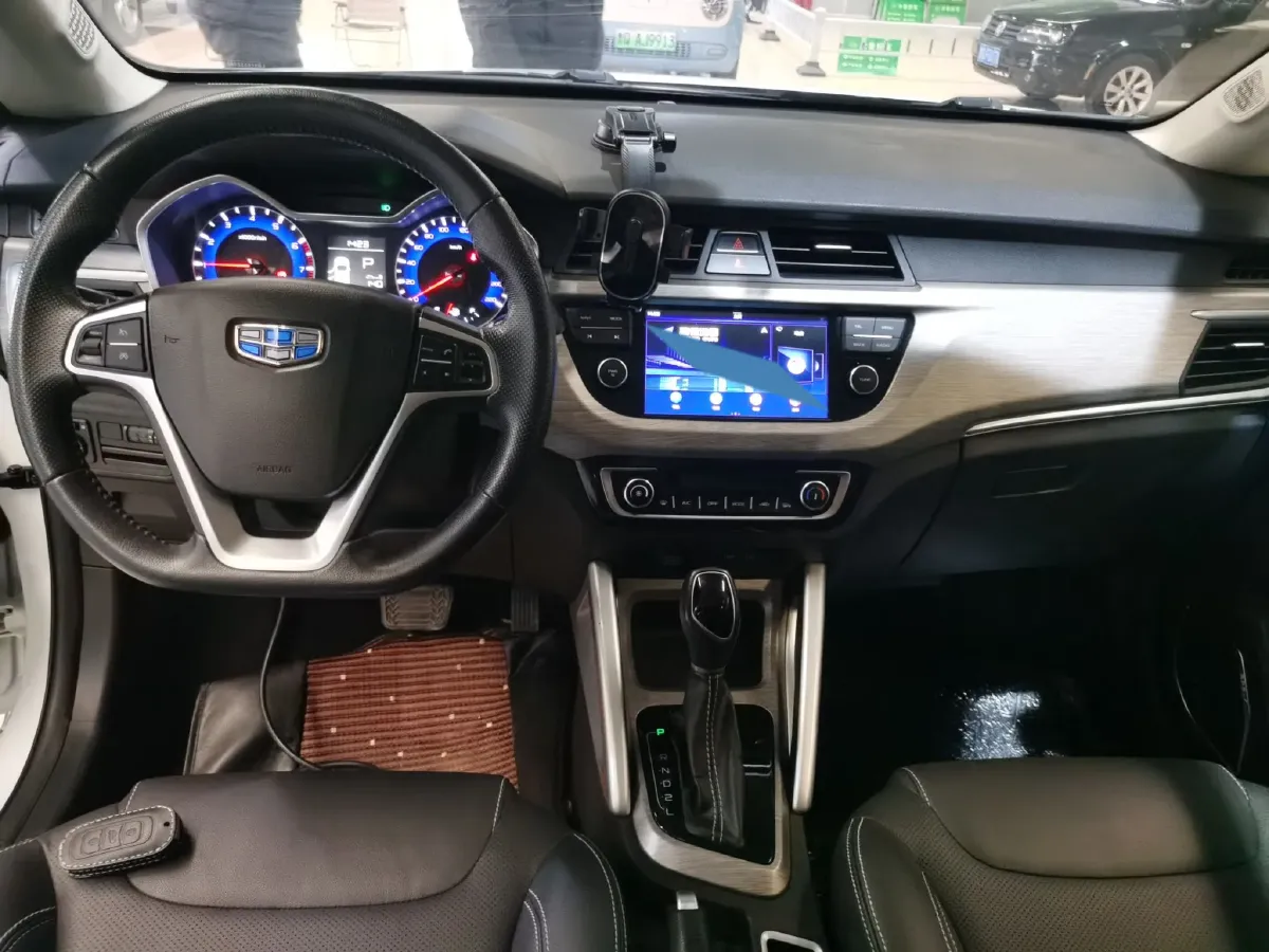 2017 Geely Vision X3 1.5L 102HP L4 4AT,autocango,china used car exporter,china ev exporter,chinese used car exporter,chinese used ev exporter