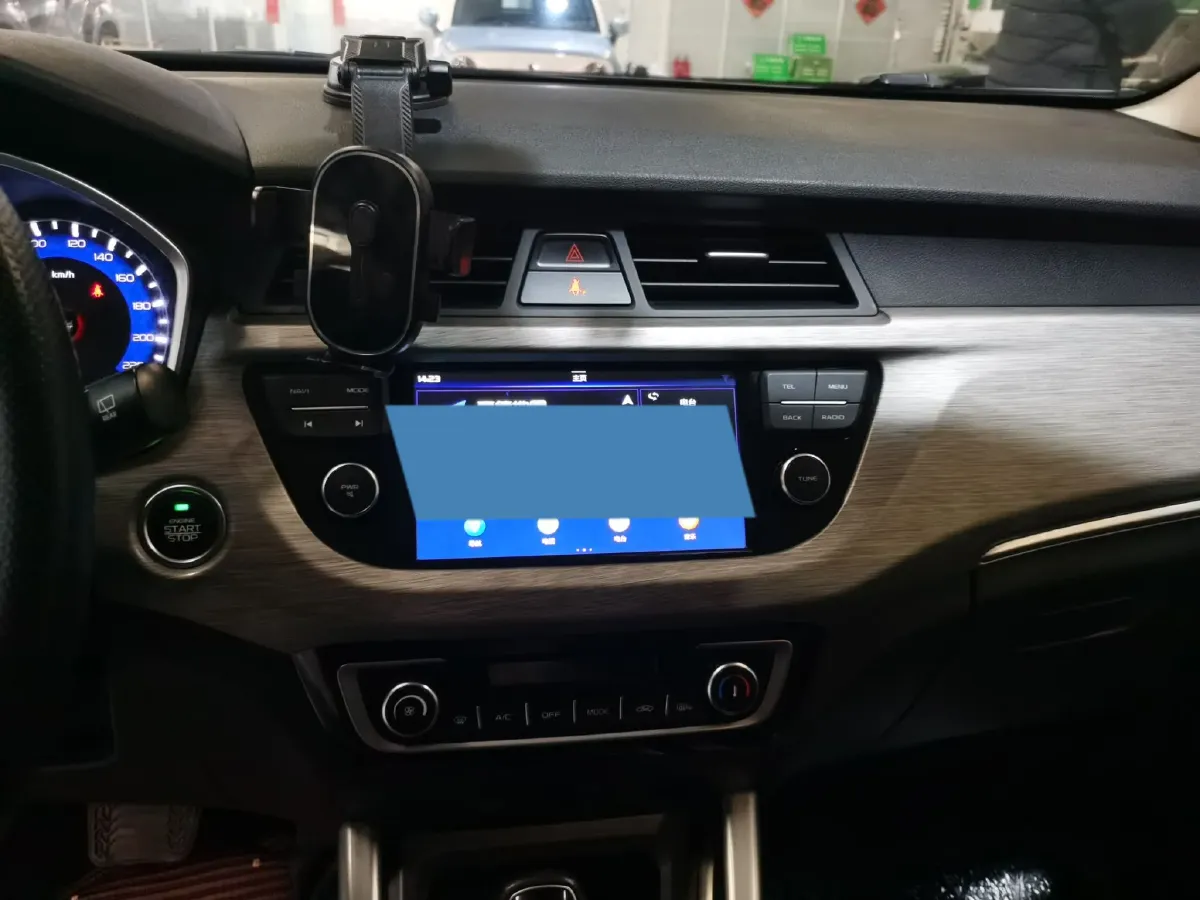 2017 Geely Vision X3 1.5L 102HP L4 4AT,autocango,china used car exporter,china ev exporter,chinese used car exporter,chinese used ev exporter