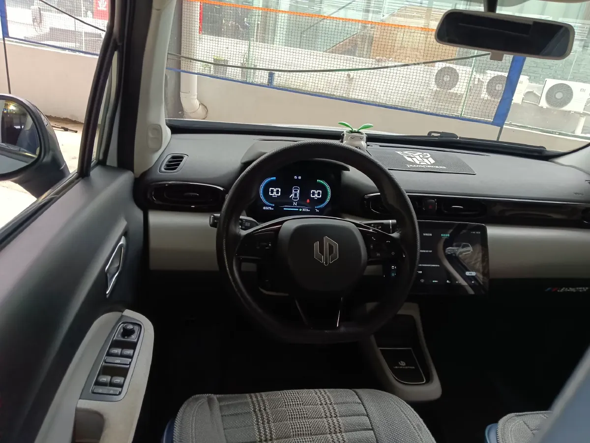 2023 Leapmotor T03 BEV 31.9KWH,autocango,china used car exporter,china ev exporter,chinese used car exporter,chinese used ev exporter