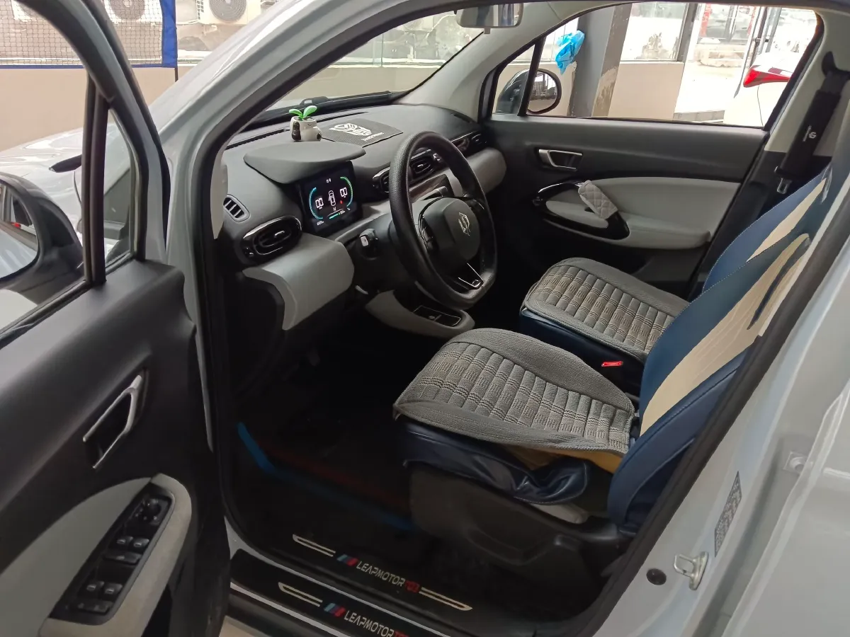 2023 Leapmotor T03 BEV 31.9KWH,autocango,china used car exporter,china ev exporter,chinese used car exporter,chinese used ev exporter