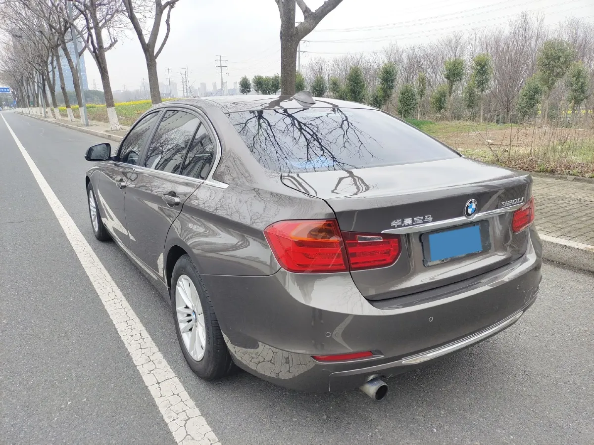 2015 BMW 3 Series 2.0T 184HP L4 8AT,autocango,china used car exporter,china ev exporter,chinese used car exporter,chinese used ev exporter