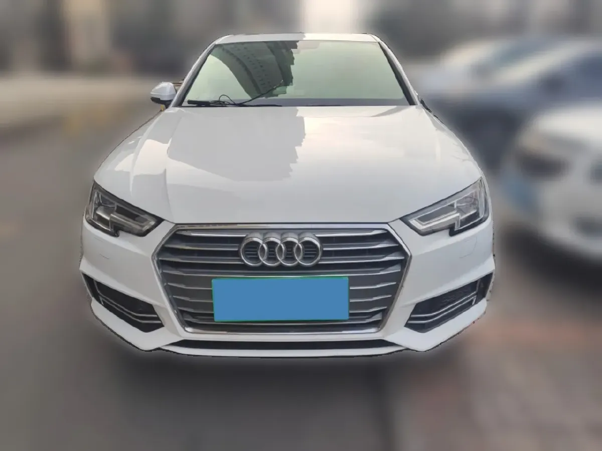 2018 Audi A4L 2.0T 190HP L4 7DCT,autocango,china used car exporter,china ev exporter,chinese used car exporter,chinese used ev exporter