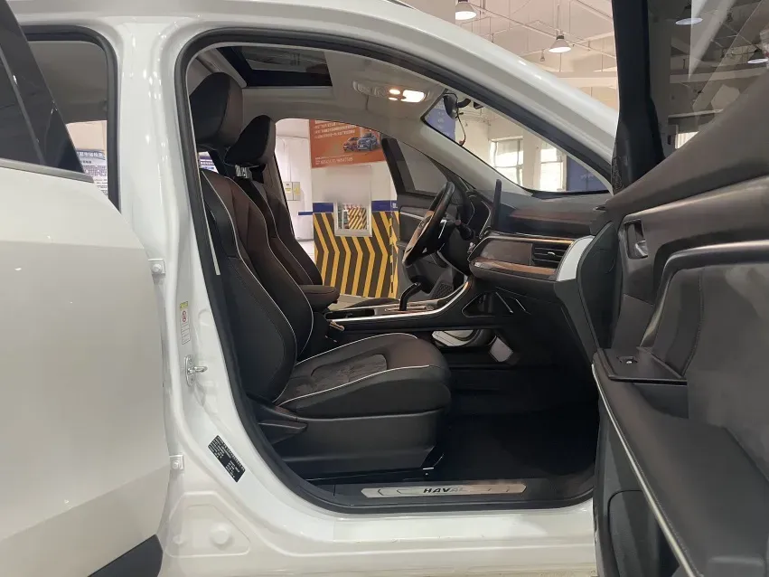 2021 Haval H6 1.5T 150HP L4 7DCT,autocango,china used car exporter,china ev exporter,chinese used car exporter,chinese used ev exporter