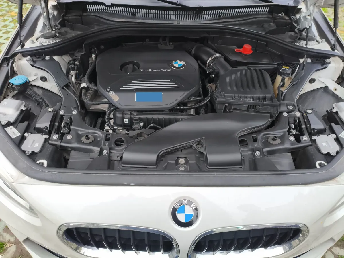 2019 BMW 1 Series 1.5T 136HP L3 6AT,autocango,china used car exporter,china ev exporter,chinese used car exporter,chinese used ev exporter