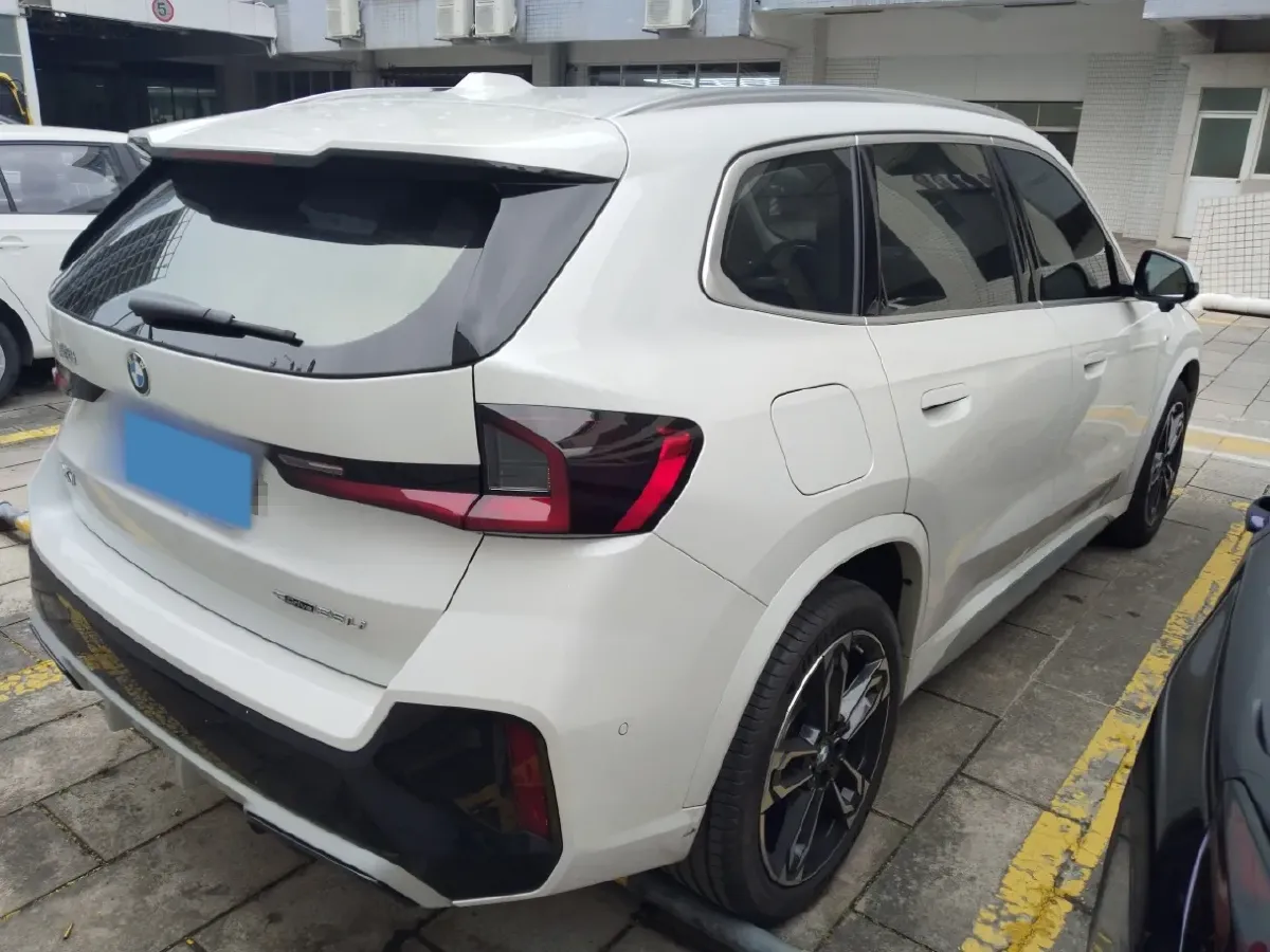 2024 BMW X1 2.0T 204HP L4 7DCT,autocango,china used car exporter,china ev exporter,chinese used car exporter,chinese used ev exporter