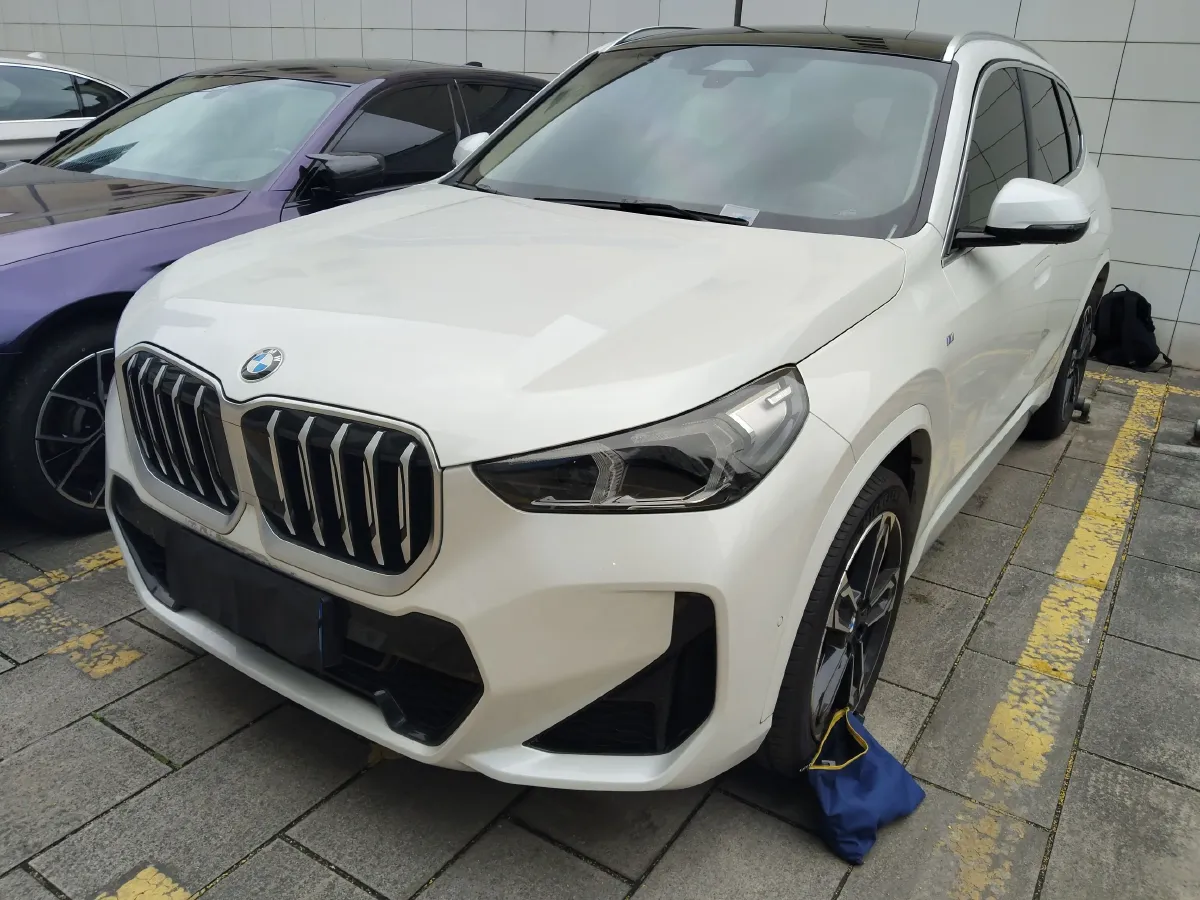 2024 BMW X1 2.0T 204HP L4 7DCT,autocango,china used car exporter,china ev exporter,chinese used car exporter,chinese used ev exporter