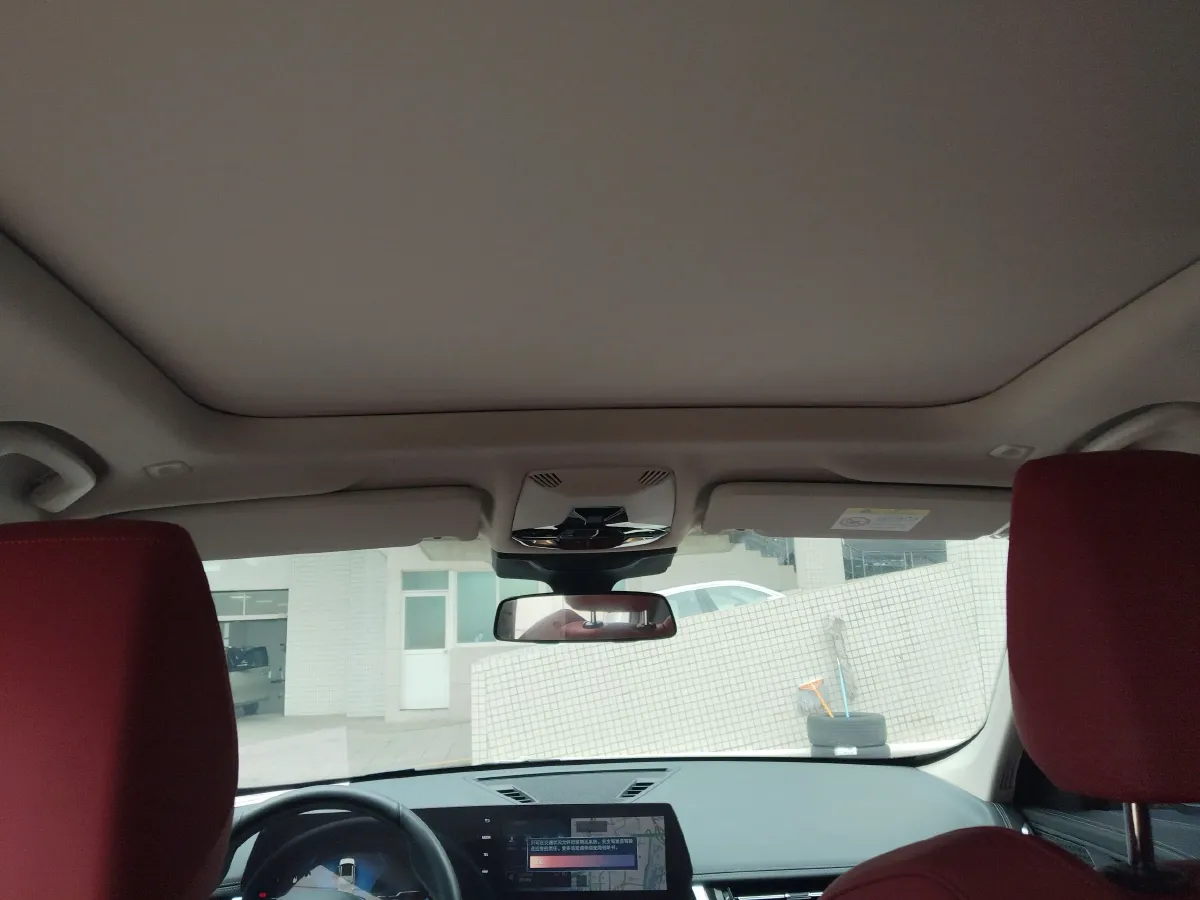 2024 BMW X1 2.0T 204HP L4 7DCT,autocango,china used car exporter,china ev exporter,chinese used car exporter,chinese used ev exporter