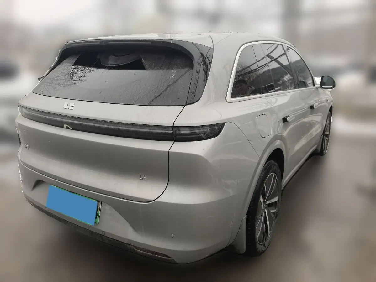 2024 Li L6 Range Extended 154HP L4 REEV 36.8KWH,autocango,china used car exporter,china ev exporter,chinese used car exporter,chinese used ev exporter