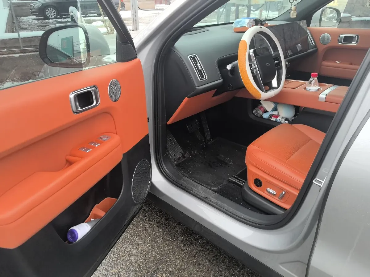 2024 Li L6 Range Extended 154HP L4 REEV 36.8KWH,autocango,china used car exporter,china ev exporter,chinese used car exporter,chinese used ev exporter