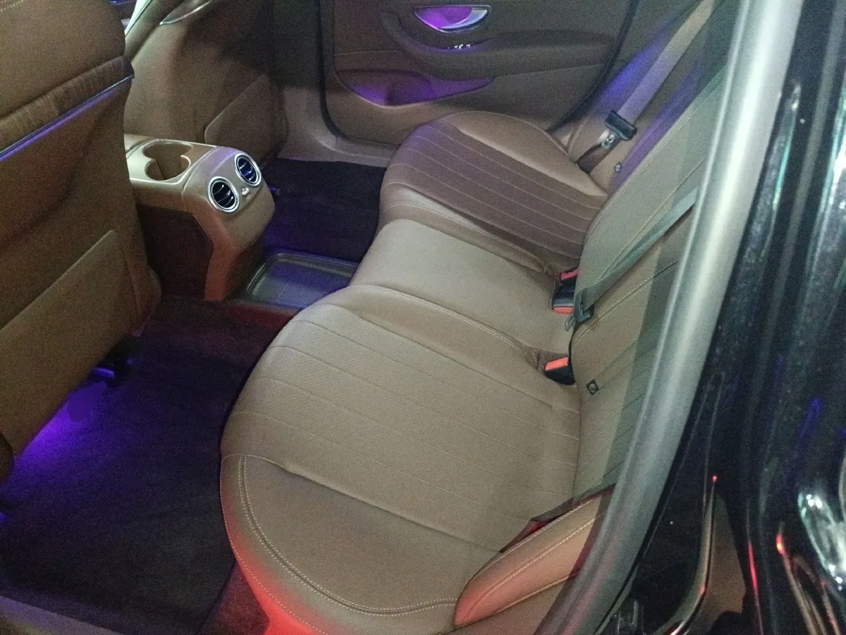 2020 Mercedes-Benz E Class 1.5T 184HP L4 9AT,autocango,china used car exporter,china ev exporter,chinese used car exporter,chinese used ev exporter