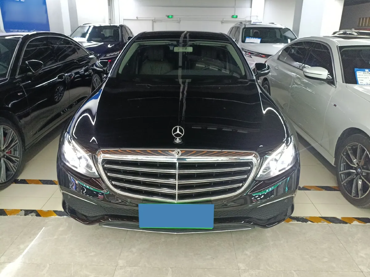 2020 Mercedes-Benz E Class 1.5T 184HP L4 9AT,autocango,china used car exporter,china ev exporter,chinese used car exporter,chinese used ev exporter