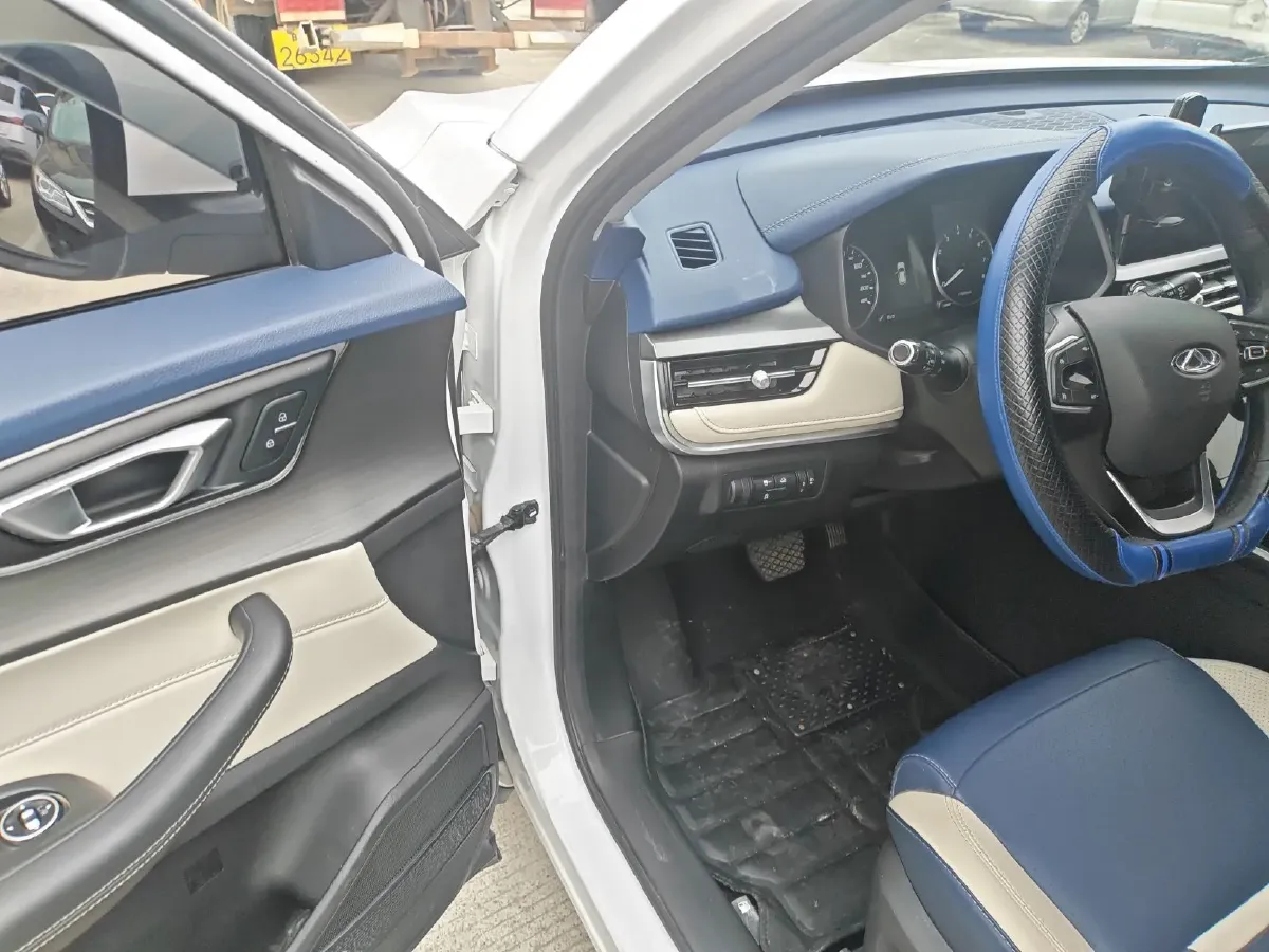 2023 Chery Tiggo 5x 1.5L 120HP L4 CVT,autocango,china used car exporter,china ev exporter,chinese used car exporter,chinese used ev exporter