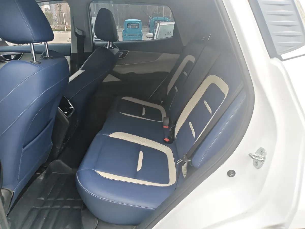 2023 Chery Tiggo 5x 1.5L 120HP L4 CVT,autocango,china used car exporter,china ev exporter,chinese used car exporter,chinese used ev exporter